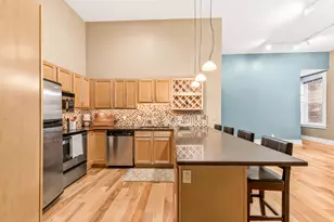 715 N Milwaukee St, Milwaukee, WI 53202 - Photo 11