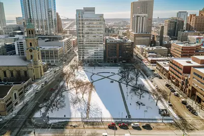 715 N Milwaukee St #305, Milwaukee, WI 53202 - Photo 31