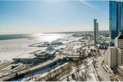 715 N Milwaukee St #305, Milwaukee, WI 53202 - Photo 33