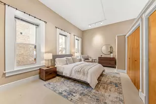 715 N Milwaukee St, Milwaukee, WI 53202 - Photo 17