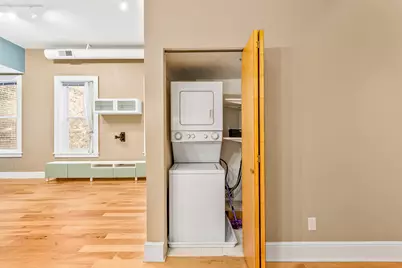 715 N Milwaukee St #305, Milwaukee, WI 53202 - Photo 15