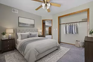 N114W16680 Crown Dr, Germantown, WI 53022 - Photo 7