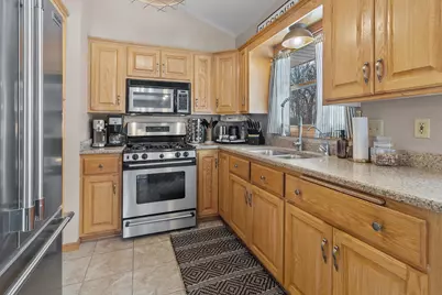 W928  Harmony Ln, East Troy, WI 53120 - Photo 9