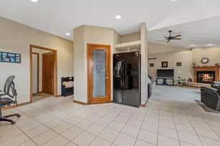 1289 Ridgeside Rd, Oconomowoc, WI 53066 - Photo 19