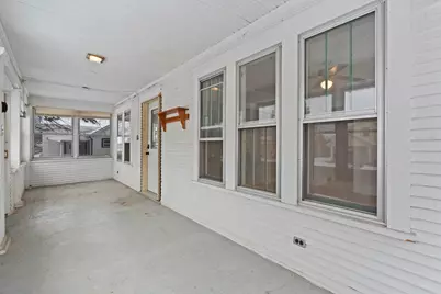 1121  River Dr, Watertown, WI 53094 - Photo 5