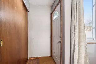 1524 Big Bend Rd, Waukesha, WI 53189 - Photo 5