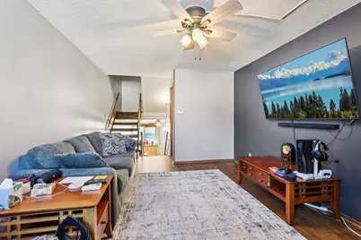 1524  Big Bend Rd Rd #J, Waukesha, WI 53189 - Photo 9