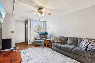 1524  Big Bend Rd Rd #J, Waukesha, WI 53189 - Photo 7