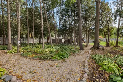 370  Smythe Dr, Williams Bay, WI 53191 - Photo 5