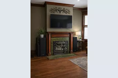 2862 N Stowell Ave, Milwaukee, WI 53211 - Photo 5