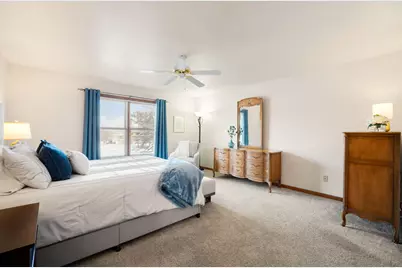 417  Deer Ridge Dr, West Bend, WI 53095 - Photo 17