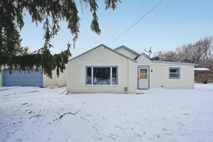 9114 29th Ave, Pleasant Prairie, WI 53143 - Photo 3