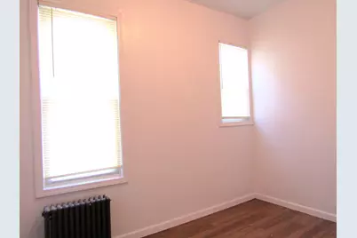 2119 S 14th St, Milwaukee, WI 53215 - Photo 7