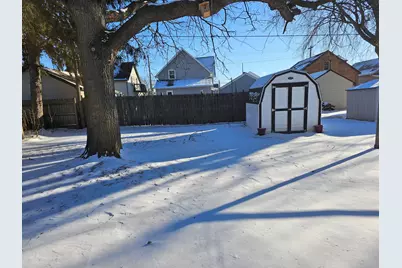 1219 S 21st St, Manitowoc, WI 54220 - Photo 23