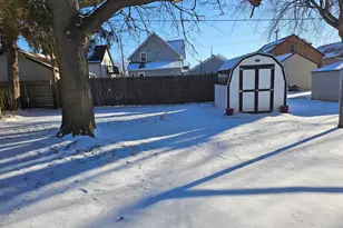 1219 S 21st St, Manitowoc, WI 54220 - Photo 23