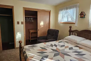 1219 S 21st St, Manitowoc, WI 54220 - Photo 11