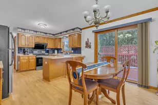 1145 Carriage Cir, Fond du Lac, WI 54935 - Photo 5