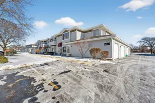 6611 Mariner Dr, Racine, WI 53406 - Photo 19