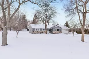 4785 Meadow View W, Brookfield, WI 53005 - Photo 27