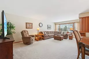 4785 Meadow View W, Brookfield, WI 53005 - Photo 31
