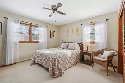 4785  Meadow View W -, Brookfield, WI 53005 - Photo 15