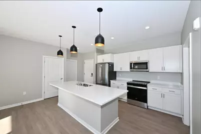 500 E Main St #206, Racine, WI 53185 - Photo 5