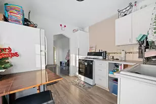 605 Michigan Ave, Milwaukee, WI 53172 - Photo 13