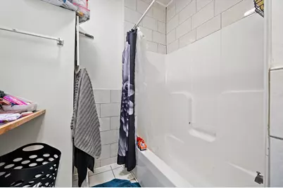 605  Michigan Ave, Milwaukee, WI 53172 - Photo 5