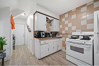 605  Michigan Ave, Milwaukee, WI 53172 - Photo 21