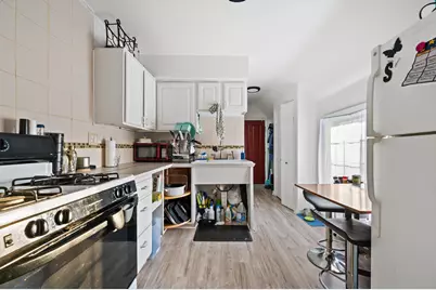 605  Michigan Ave, Milwaukee, WI 53172 - Photo 15