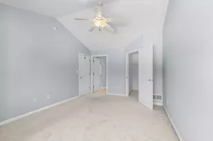 9155 W Elm Ct, Franklin, WI 53132 - Photo 21