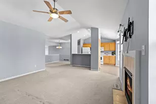 9155 W Elm Ct, Franklin, WI 53132 - Photo 19