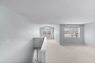 9155 W Elm Ct #E, Franklin, WI 53132 - Photo 3