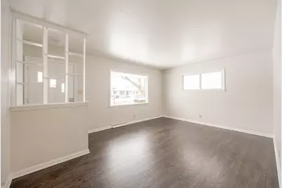 7629 W Thurston Cir, Milwaukee, WI 53218 - Photo 3