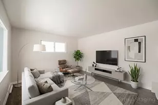 7629 W Thurston Cir, Milwaukee, WI 53218 - Photo 3