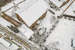 6839 Wellauer Dr, Wauwatosa, WI 53213 - Photo 57