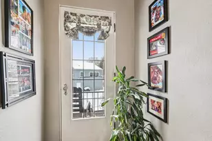 6839 Wellauer Dr, Wauwatosa, WI 53213 - Photo 19