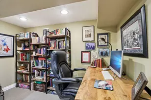 6839 Wellauer Dr, Wauwatosa, WI 53213 - Photo 43