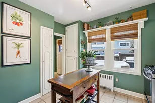 6839 Wellauer Dr, Wauwatosa, WI 53213 - Photo 13