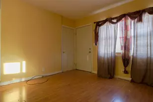 5725 N 60th St, Milwaukee, WI 53218 - Photo 3