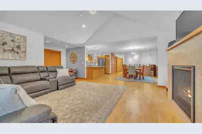 1022  Wisconsin Ave, Sheboygan, WI 53081 - Photo 5