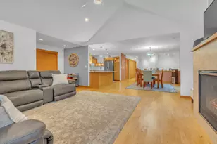 1022 Wisconsin Ave, Sheboygan, WI 53081 - Photo 5