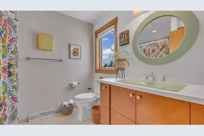 1022  Wisconsin Ave, Sheboygan, WI 53081 - Photo 15