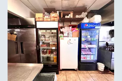 5501  6th Ave, Kenosha, WI 53140 - Photo 7