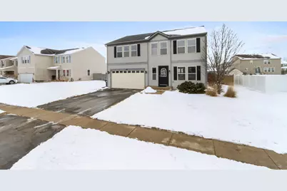 920 N Hearthstone St, Elkhorn, WI 53121 - Photo 1
