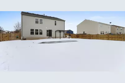 920 N Hearthstone St, Elkhorn, WI 53121 - Photo 27