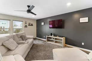 920 N Hearthstone St, Elkhorn, WI 53121 - Photo 3