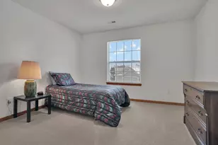 2368 Kiowa Dr, Grafton, WI 53024 - Photo 23