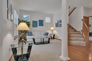 2368 Kiowa Dr, Grafton, WI 53024 - Photo 3