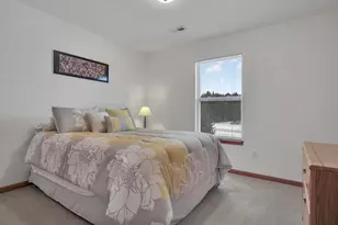 2368 Kiowa Dr, Grafton, WI 53024 - Photo 27